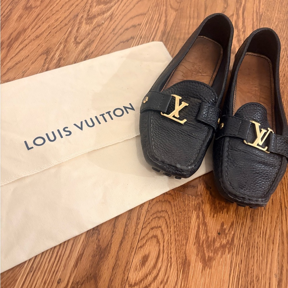 LOUIS VUITTON Black Pebbled Leather Gold LV Driving Loafers - Hardware Salvage!!